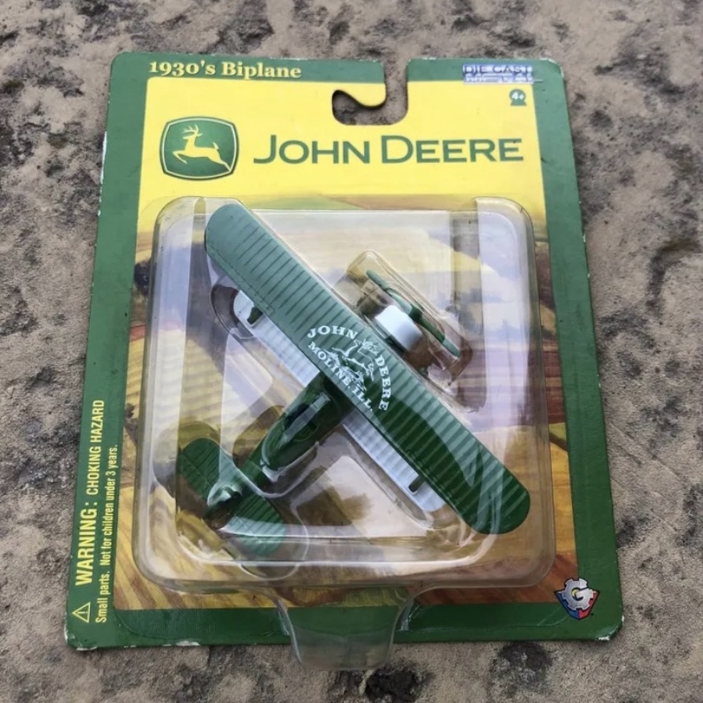 Gearbox 1930's Biplane JOHN DEERE  MOLINE, ILL green/white   NIB New